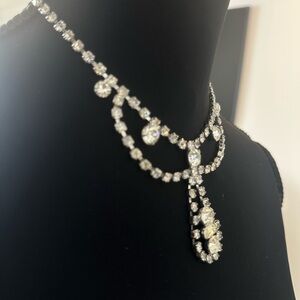 Vintage Rhinestone Necklace Absolutely Stunning